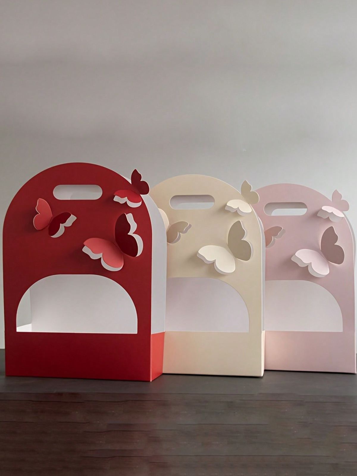 ქაღალდის ჩანთები ბრენდირებით